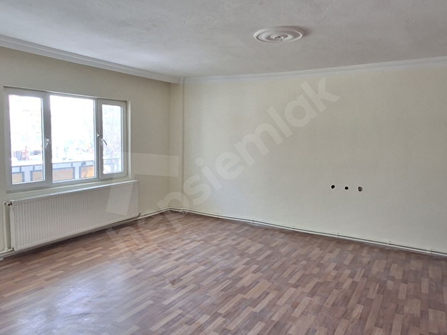 KISMET EMLAKTAN MERKEZDE ARAÇ TAKASLI 3+1 DAİRE - Görsel 7