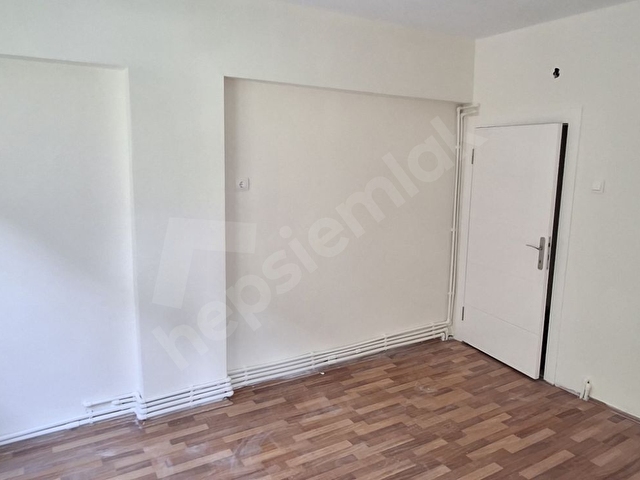 KISMET EMLAKTAN MERKEZDE ARAÇ TAKASLI 3+1 DAİRE - Görsel 18