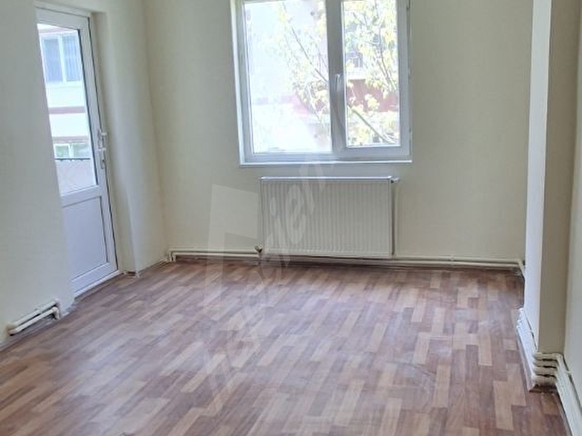 KISMET EMLAKTAN MERKEZDE ARAÇ TAKASLI 3+1 DAİRE - Görsel 14