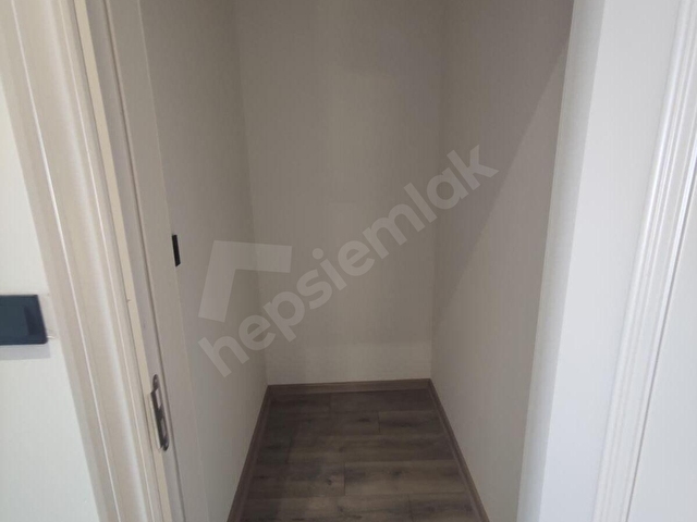 QZEN DEN HAVUZLU SİTE İÇERİSİNDE 240 M2 4+1 DUBLEX - Görsel 9