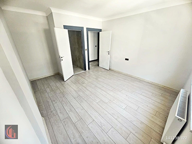 FİNANSDAN CADDE CEPHELİ ARA KATTA PAZARA YAKIN 3+1 DAİRE!!! - Görsel 18