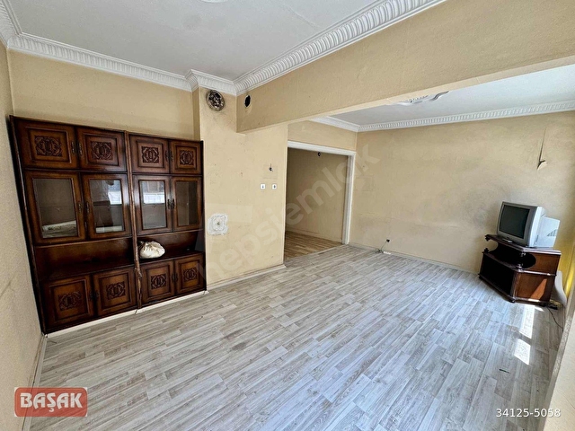 Cihangirde Satılık çift Cepheli Geniş 1+1 şehir Manzaralı Daire - Görsel 10