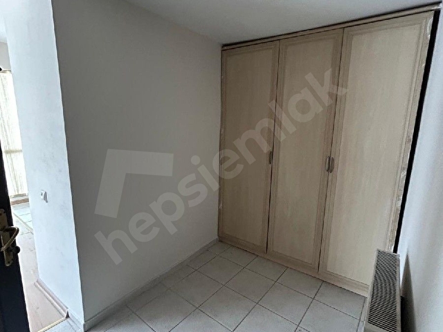 SAHİBİNDEN 240 M² 2+1 1438 SOKAKTA TERASLI DAİRE - Görsel 8