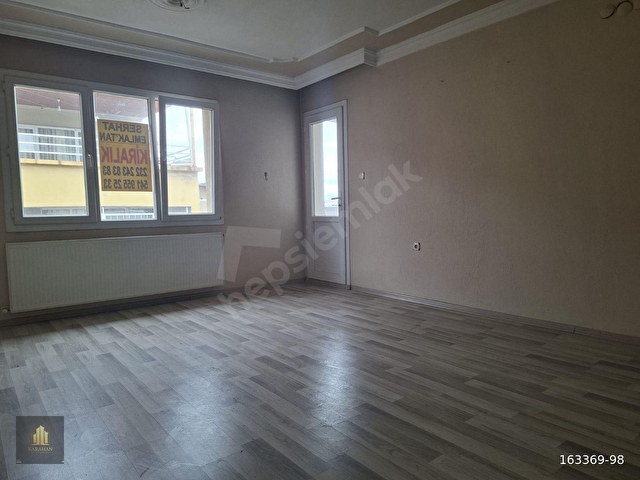 Sevgi Mahallesinde Genç Binada Ferah 2+1 Kiralık Daire - Görsel 6