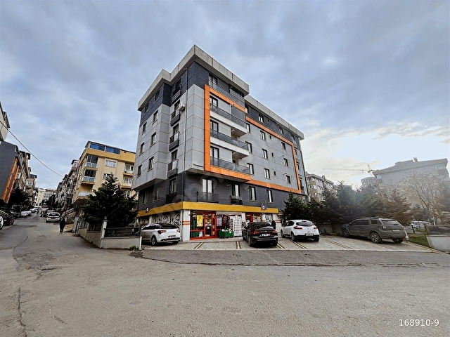 PENDİK VELİBABA MAH. GENİŞ YERDEN ISITMALI LÜKS KULLANIŞLI 3+1