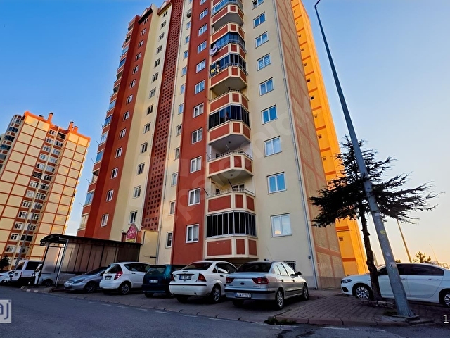 BELSİN KÜME EVLER 3+1 SATILIK BAKIMLI DAİRE