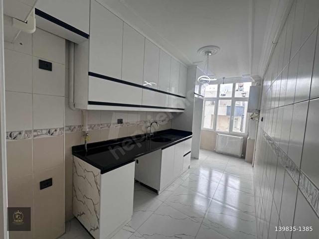 BEYAZEVLER 2+1 KAPALI MUTFAK DOĞALGAZ GENİŞ OTURUM BAKIMLI DAİRE
