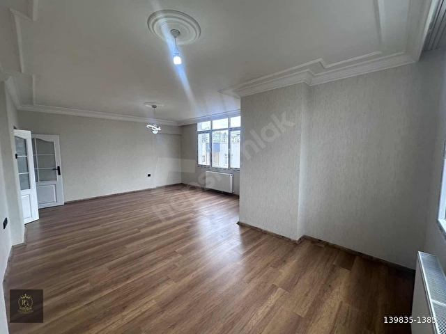 BEYAZEVLER 2+1 KAPALI MUTFAK DOĞALGAZ GENİŞ OTURUM BAKIMLI DAİRE - Görsel 12