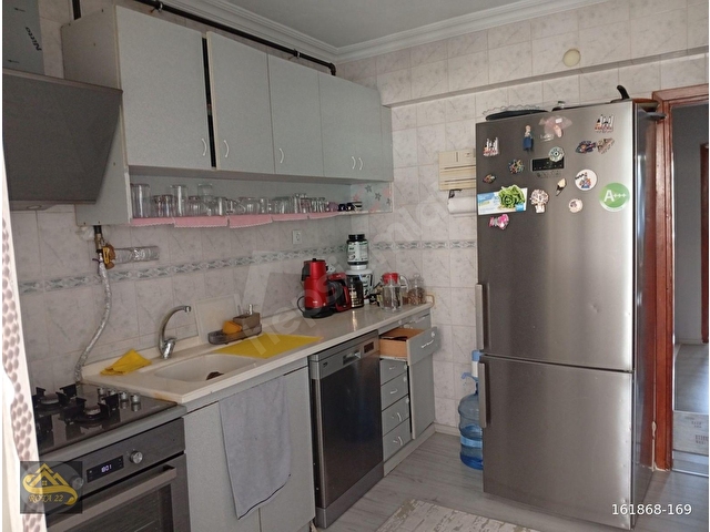 EDİRNE FATİH MAH DE KİRALIK GENİŞ 3+1 DAİRE - Görsel 6