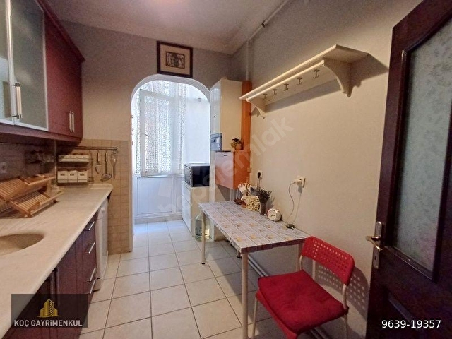 SOKULLU CADDE ÜZERİNDE, KATTA , BAĞIMSIZ ,3+1, 2 BALKON, KOMBİLİ - Görsel 10