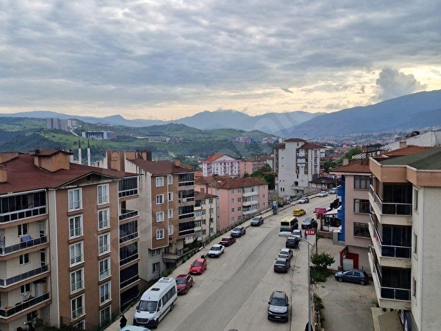 EGEMEN EMLAKTAN 100.YIL MAHALLESİNDE MASRAFSIZ SATILIK 3+1DAİRE - Görsel 9