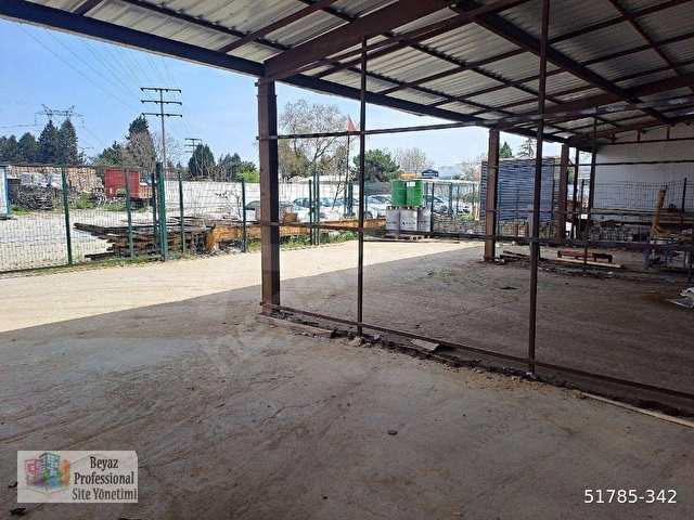 E 5 yan ylla cok yakin fabrika - Görsel 11