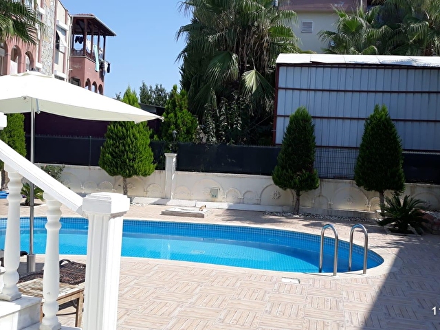 ANTALYA BELEKTE SATILIK LÜKS MÜSTAKİL VİLLA EŞYALI 116041-106 | hepsiemlak