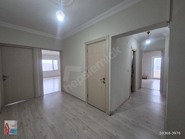 ESİN ÇINARDAN GÜZELOBA ASKERİ KAMPA YAKIN BOYALI TEMİZ 3+1 - Görsel 9