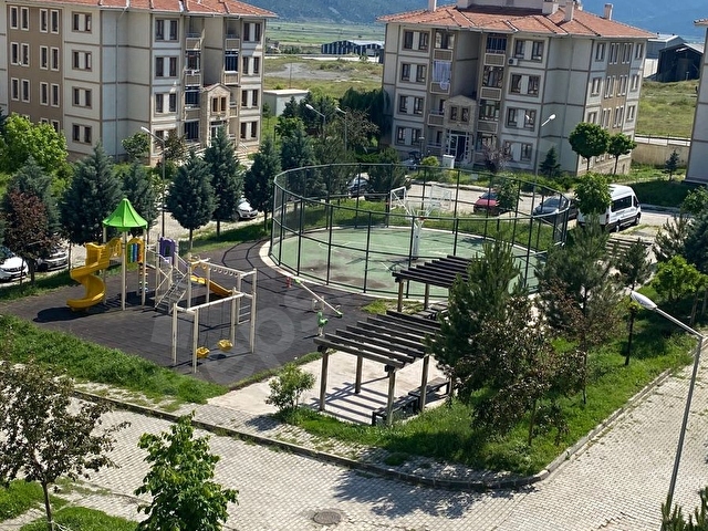 KARGI 1.ETAP TOKİDE, ÇOK GÜZEL KONUMDA BULUNAN 3+1 DAİREMİZ SATILIKTIR - Görsel 22