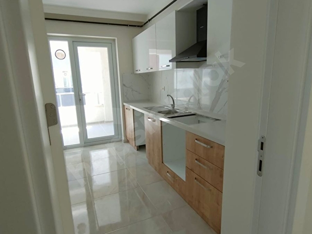 NİLÜFER BALKANDA BULVARA YÜRÜME MESAFESİNDE ARA KAT SİTE İÇİ 3+1 - Görsel 10