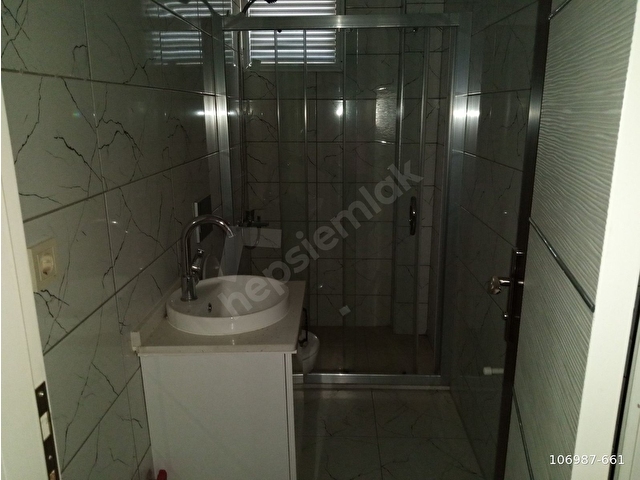 İKÇÜ YAKINI EŞYALI 1+1 SATILIK FERAH DAİRE - Görsel 11