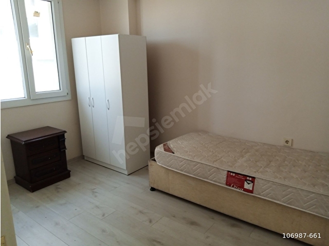 İKÇÜ YAKINI EŞYALI 1+1 SATILIK FERAH DAİRE - Görsel 5