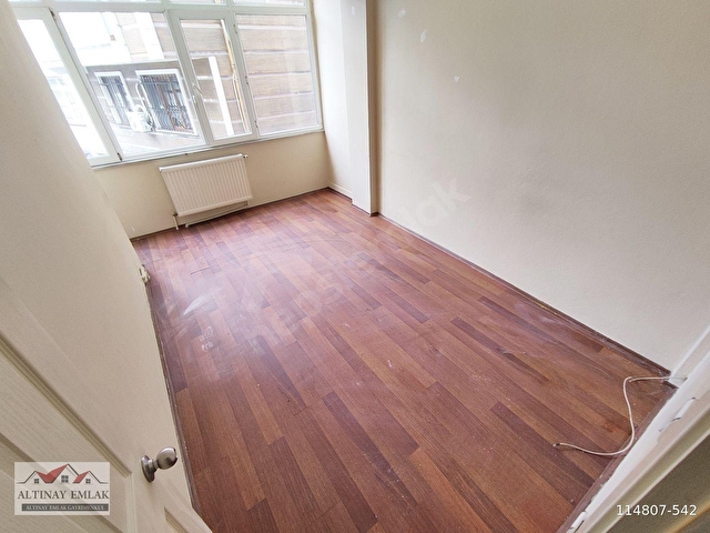 4. LEVENT ÇELİKTEPEDE GENİŞ GÜNEŞ ALAN 2+1 KİRALIK DAİRE - Görsel 3