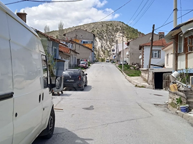 ŞEHİR HASTANESİNE 1 KM MESAFEDE ALTINDA KAPALI GARAJ VARDIR - Görsel 6
