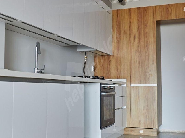 Körfez Manzaralı Yalı geniş 2 banyolu ve gardirop odalı daire - Görsel 20