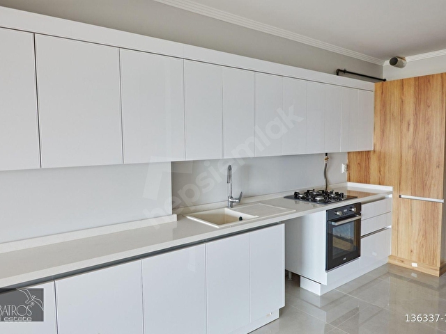 Körfez Manzaralı Yalı geniş 2 banyolu ve gardirop odalı daire - Görsel 18