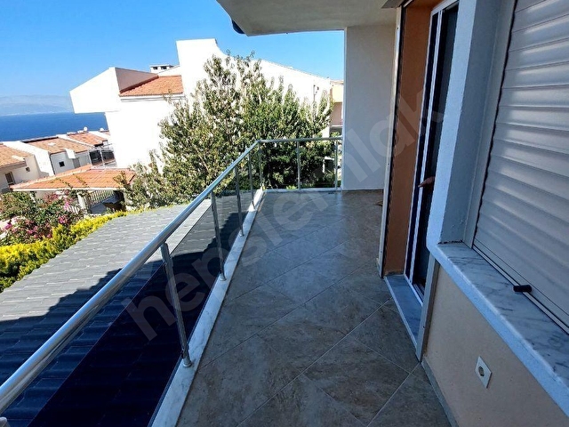 çeşme ,16 eylül mahallesi su sitesinde satılık yazlık villa - Görsel 17