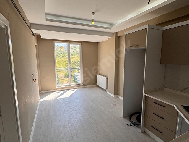 ŞANLIBABA EMLAKTAN GÜZELYURT MAHALLESİNDE KİRALIK 1+1 DAİRE - Görsel 7