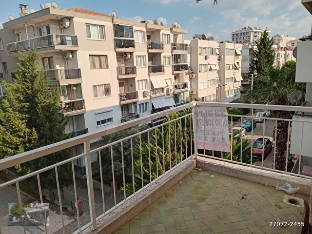 BOSTANLI MERKEZDE SAHİLE ÇOK YAKIN 4oda salon - Görsel 20