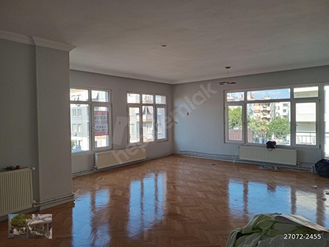 BOSTANLI MERKEZDE SAHİLE ÇOK YAKIN 4oda salon - Görsel 6