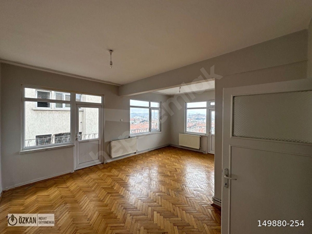 TUNALI’YA YÜRÜME MESAFESİNDE ANKARA MANZARALI TEMİZ 3+1 KİRALIK BAĞIMSIZ DAİRE - Görsel 3