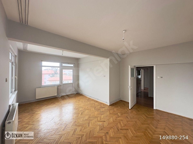 TUNALI’YA YÜRÜME MESAFESİNDE ANKARA MANZARALI TEMİZ 3+1 KİRALIK BAĞIMSIZ DAİRE