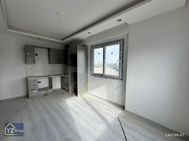 YZ GRUPtan CEPHELERİ AÇIK SIFIR OTURUMU GENİŞ 1+1 KÖŞE DAİRE - Görsel 2