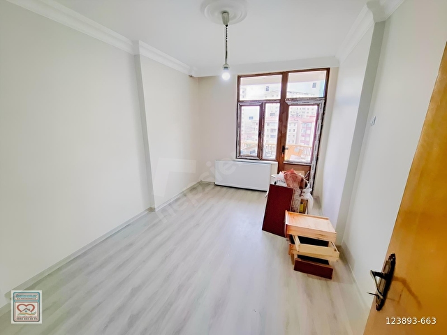 ÖZDEDEDEN KİRALIK KERKÜK CD ARA KAT SİTE İÇİ 3+1 İÇİ SIFIR DAİRE - Görsel 22