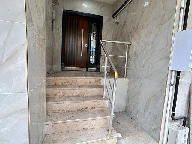 TORUNLAR EMLAKTAN SATILIK 4+2 BOŞ Sıfır LÜX DAİRE DEMİRKAPI MH. - Görsel 4