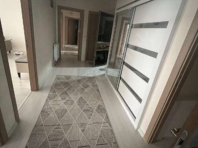 ARKADAŞ EMLAKTAN HACI BEKTAŞ CİVARINDA BAKIMLI 3+1 SATILIK DAİRE - Görsel 6