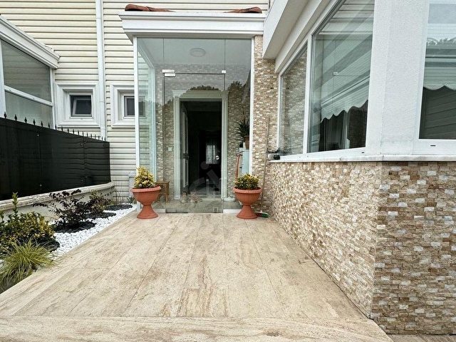 GÜZELŞEHİR SİTESİ 5+2 250 M2 YAPILI VİLLA - Görsel 3