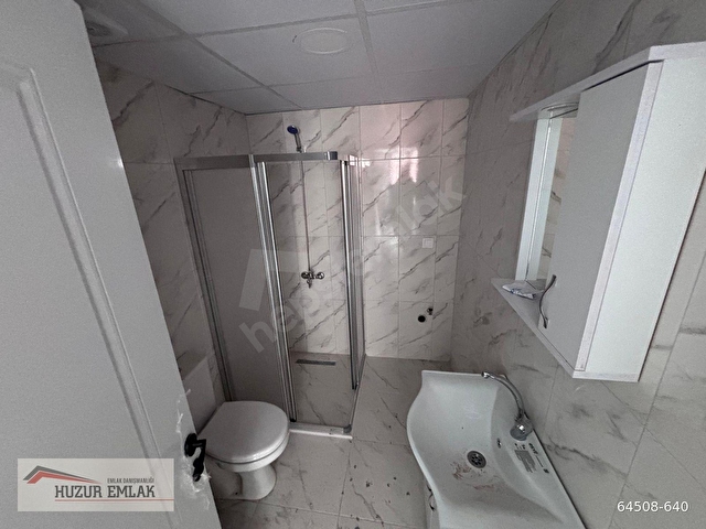 ŞÜKRÜPAŞA MAH SIFIR KİRALIK DAİRE 1+1 50M2 ARA KAT ASANSÖRLÜ - Görsel 14