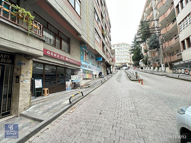İZMİT İNÖNÜ CADDESİ OĞUZ İŞ MERKEZİNNDE SATILIK DÜKKAN - Görsel 13