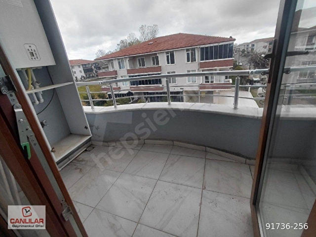karasuda kiralık 1+1 doğalgaz kombili eşyasız daire - Görsel 8