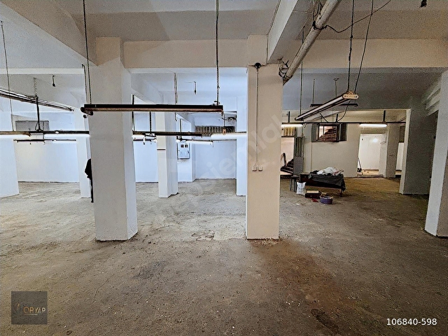 GÖK ORYAPTAN SATILIK SÜPER KONUMDA 300 m² DÜKKAN/MAĞAZA! - Görsel 11