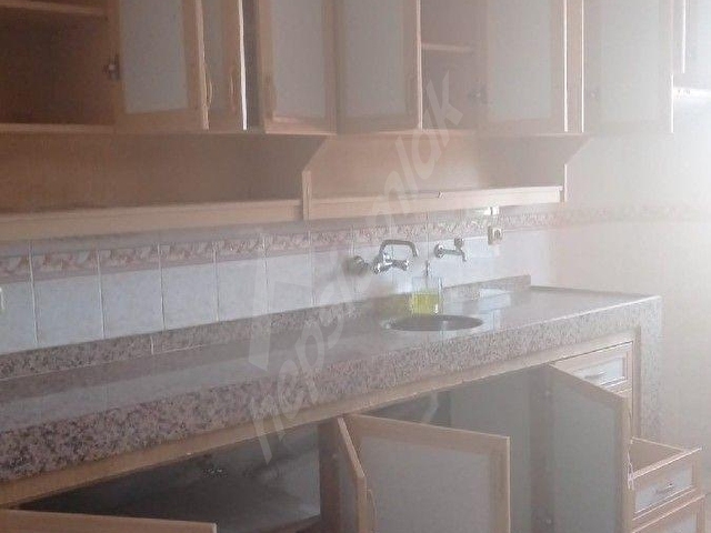 kiremithane lisesi civarı 3+1 kapalı mutfak kiralık daire - Görsel 4