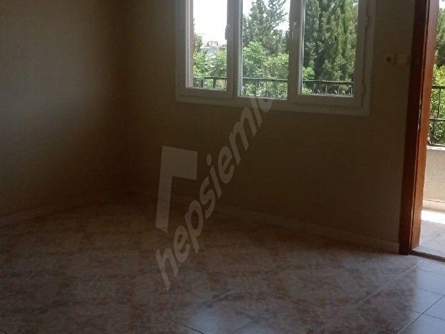kiremithane lisesi civarı 3+1 kapalı mutfak kiralık daire - Görsel 8
