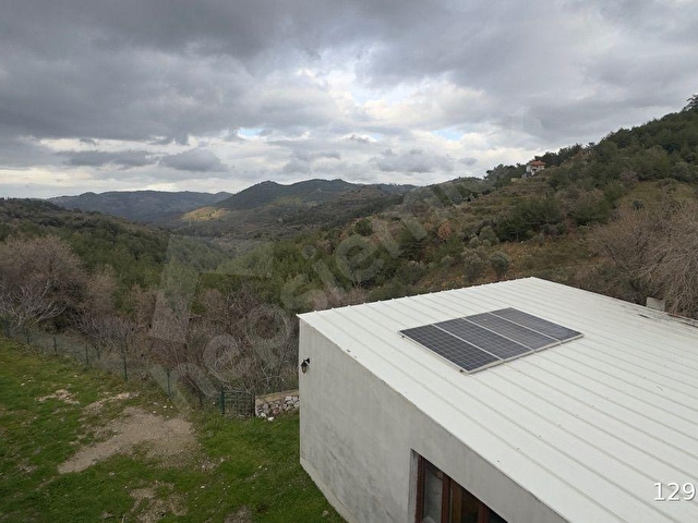 SEFERİHİSAR GÖDENCE | SATILIK 2+1 DOĞA EVİ | 1.650 m² ARSA | NUMARATAJLI | MANZARALI - Görsel 3