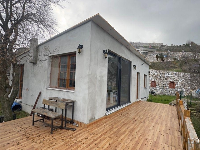 SEFERİHİSAR GÖDENCE | SATILIK 2+1 DOĞA EVİ | 1.650 m² ARSA | NUMARATAJLI | MANZARALI - Görsel 2