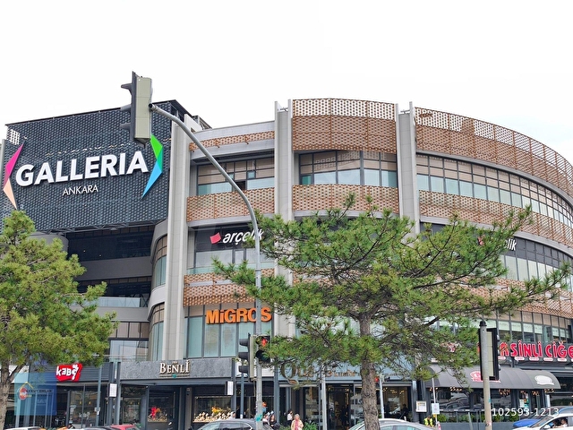 FIRSAT GALLERİA AVMDE SATILIK YATIRIMLIK 105 m2 DÜKKAN