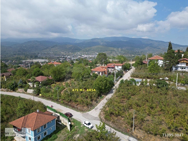 NV GAYRİMENKULDEN KONURALPTE 479 M2 SATILIK KÖŞE PARSEL
