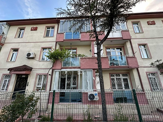 DUMLUPINAR MAH.TEKNİK LİSE YANI 3+1 ARAKAT KİRALIK DAİRE
