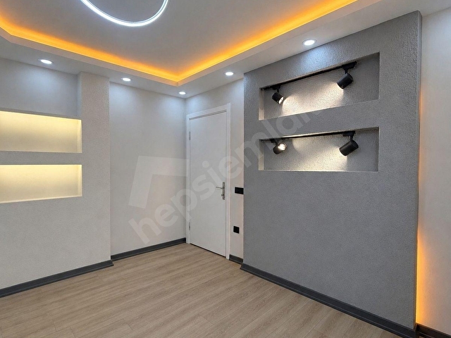 ASGARDDAN METROBÜSE YAKIN DEKORLU 2+1 BAHÇEKATI - Görsel 3