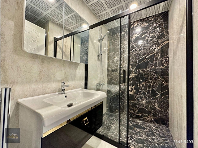 ERTEKİN EMLAKTAN PURSAKLARDA ULTRA LÜKS SİTEDE MODERN YAPISI İLE 4+1 DAİRE - Görsel 30
